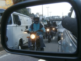 Dicas de segurança para o motociclista profissional